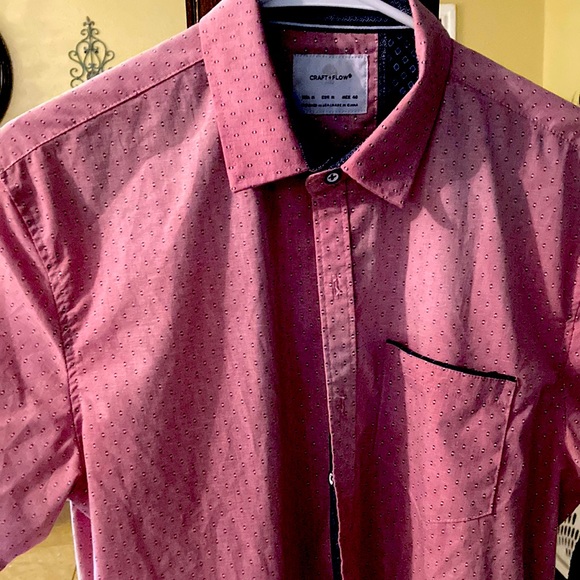 CRAFT+FLOW Button Down - Picture 1 of 9